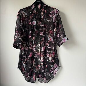 Size M Floral Sheer Cardigan